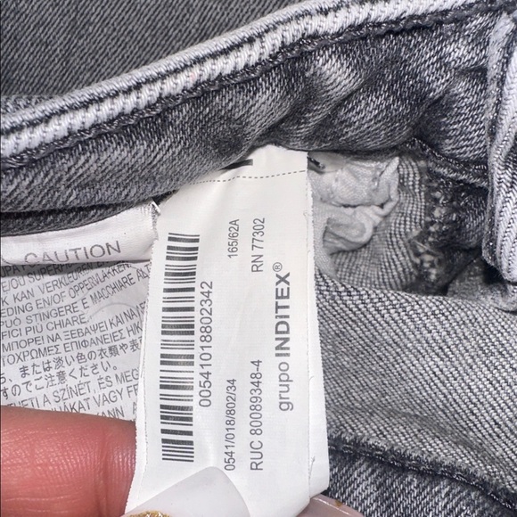 Zara Gray High Rise Ankle Cropped Jeans - Picture 6 of 6